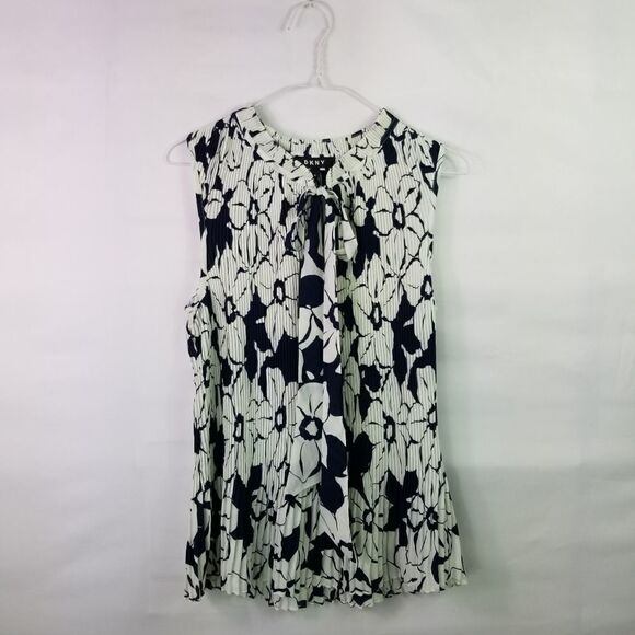 BLACK AND WHITE PLEATED FLORAL TOP W/TIE - Picture 1 of 14